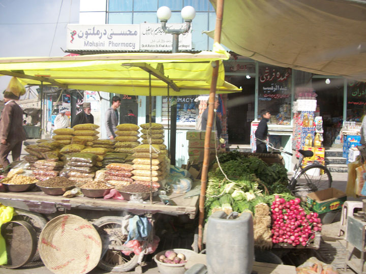 street market in Kabul